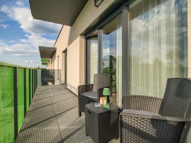 Air-conditioned Apartment | 2 Bedrooms | Parking | Balcony – photo 2