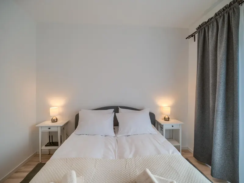 Air-conditioned Apartment | 2 Bedrooms | Parking | Balcony – photo 3