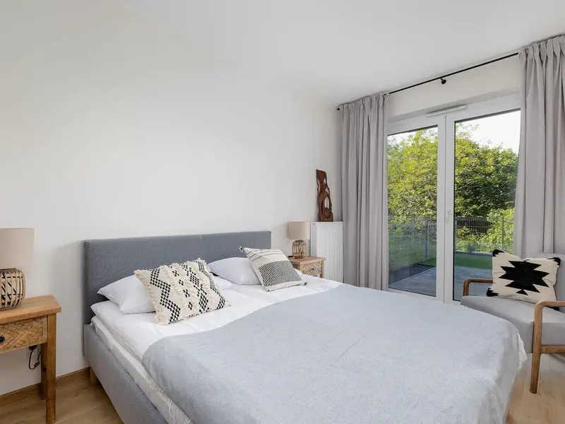 Comfortable Apartment with Terrace | Parking, Close to Park – photo 2