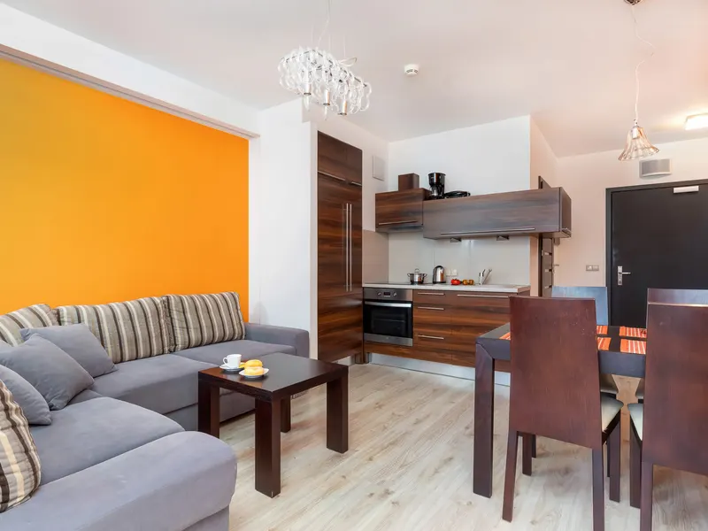 Wyrazisty Apartament | Balkon, 300 m do Plaży – zdjęcie 3