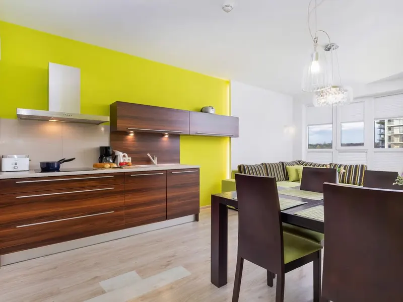 Przytulny Apartament | 300 m do Plaży, Balkon – zdjęcie 5