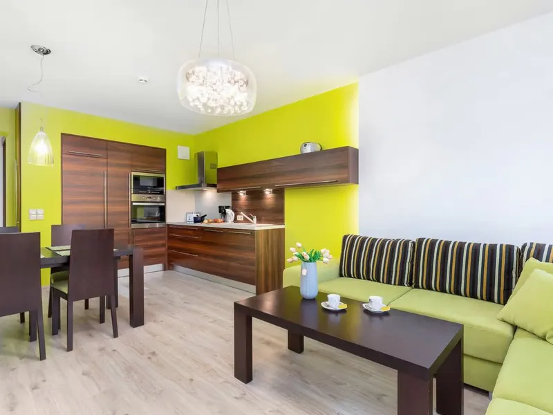 Przytulny Apartament | 300 m do Plaży, Balkon – zdjęcie 2