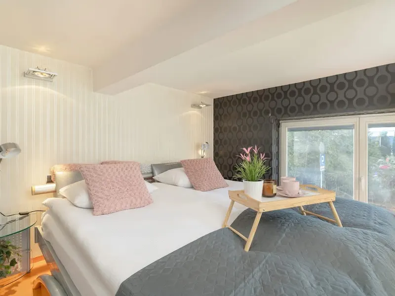 Spacious Apartment with Terrace | Close to Wawel Castle, Place to Work – photo 2