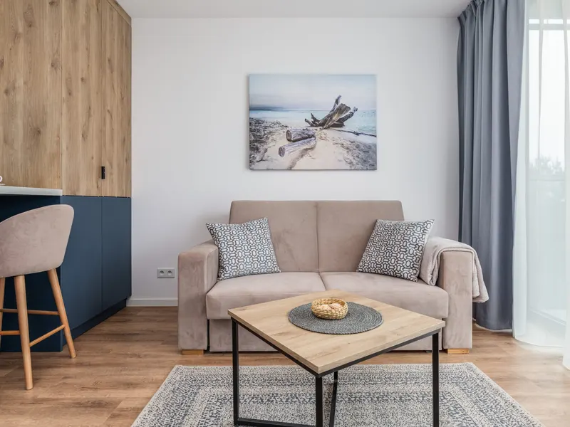 Przytulne Studio blisko plaży | Siłownia, Balkon, Parking – zdjęcie 1