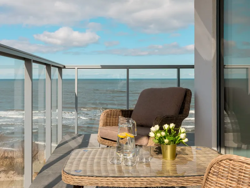 Przestronny Apartament z Widokiem na Morze | Balkon | Parking – zdjęcie 2