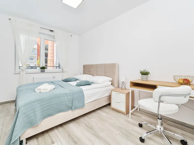 Przytulny Apartament | Balkon i Miejsce do Pracy – zdjęcie 2