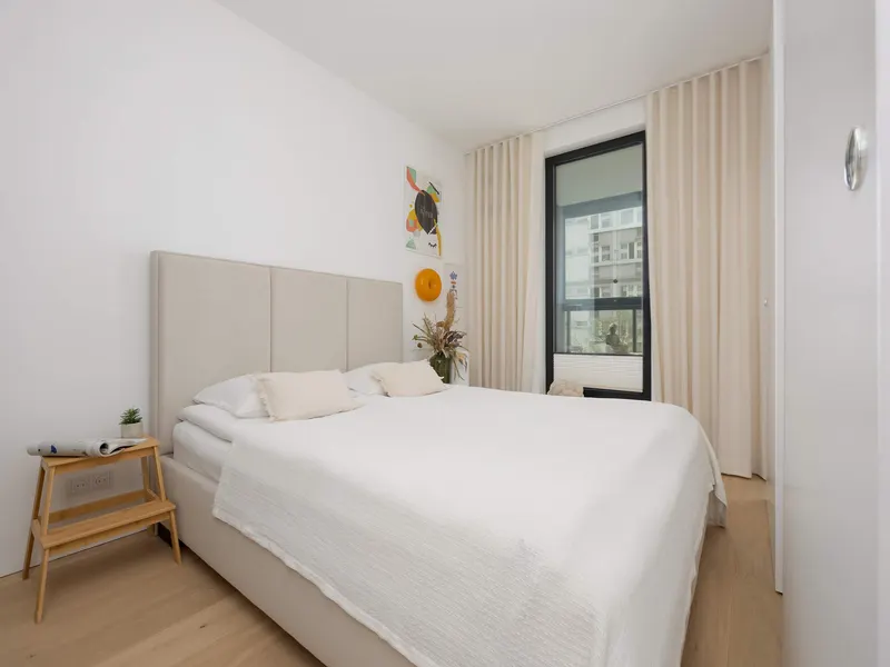 Stylish Apartment with Balcony | Air Conditioning | Close to the Metro – photo 2