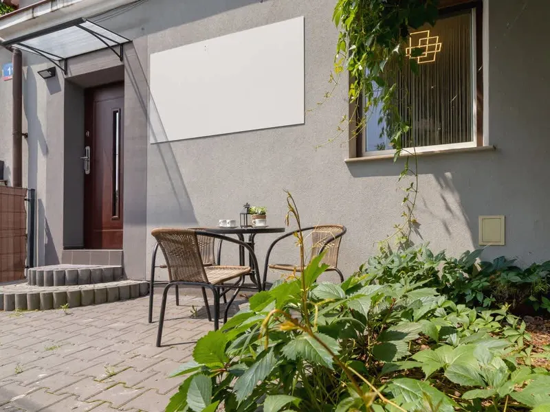 Klimatyzowany Apartament z Tarasem | Miejsce do Pracy – zdjęcie 4