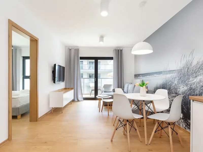 Helle Wohnung mit Meerblick | Strandnähe und Parkplatz – Foto 2