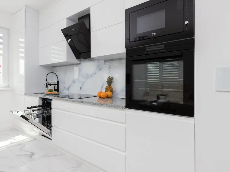 Bright Apartment | Two Parking Spaces, Balcony – photo 3