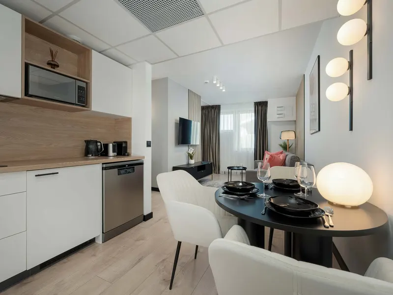 Funkcjonalny Apartament | Doskonała Lokalizacja – zdjęcie 3