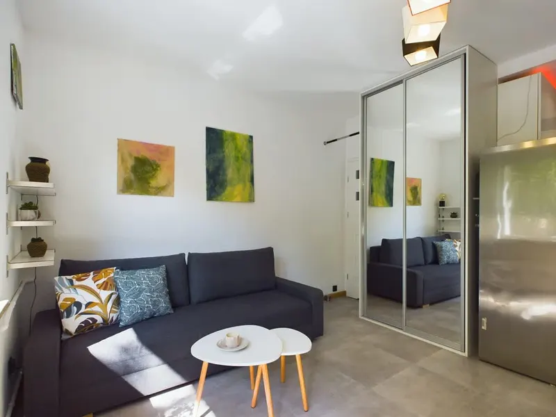 Cozy Studio | Balcony, Workspace, Close to Old Town – photo 1