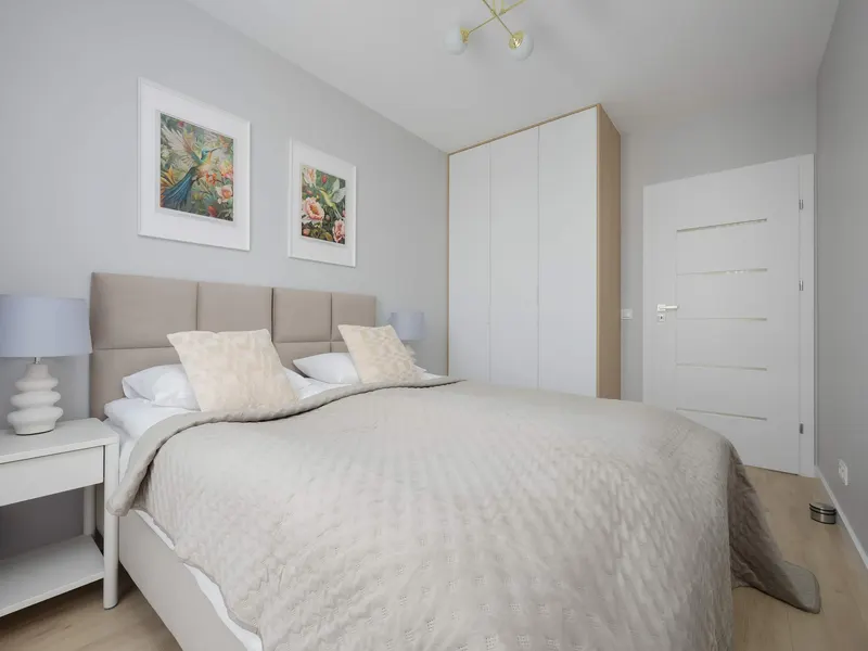 Komfortable Wohnung für 6 Personen | Parkplatz | Balkon – Foto 1