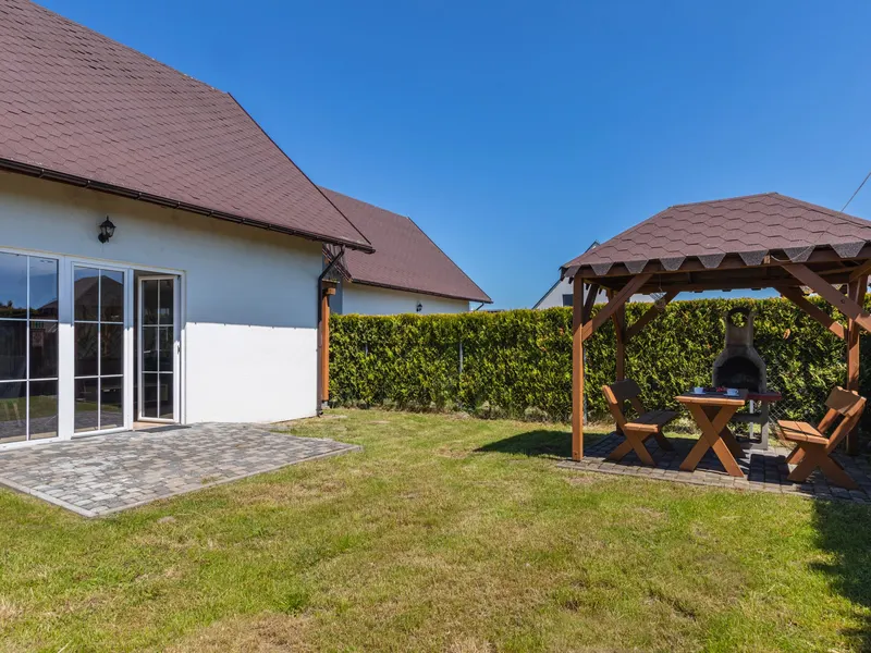 Geräumige Wohnung | 3 Schlafzimmer, Garten und Parkplatz – Foto 4