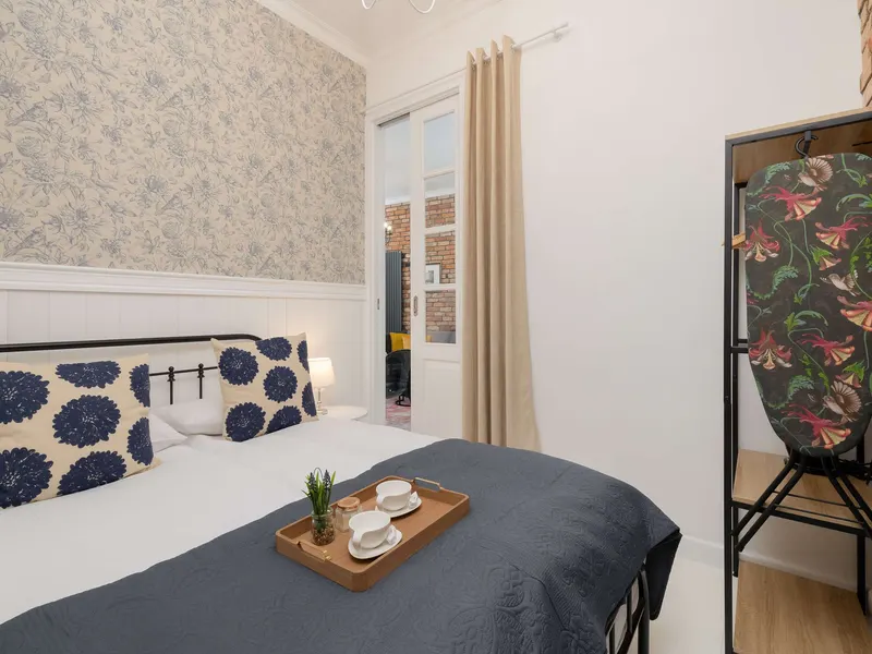 Stylish Apartment with Balcony | Close to Market Square and Wawel Castle – photo 2