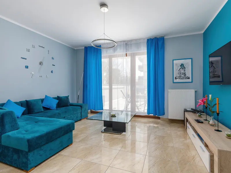 Stylowy Apartament z Tarasem | Dwie Sypialnie – zdjęcie 1