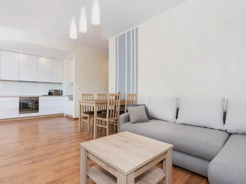 Jasny Apartament w Centrum | Balkon | Łazienka z Wanną – zdjęcie 3