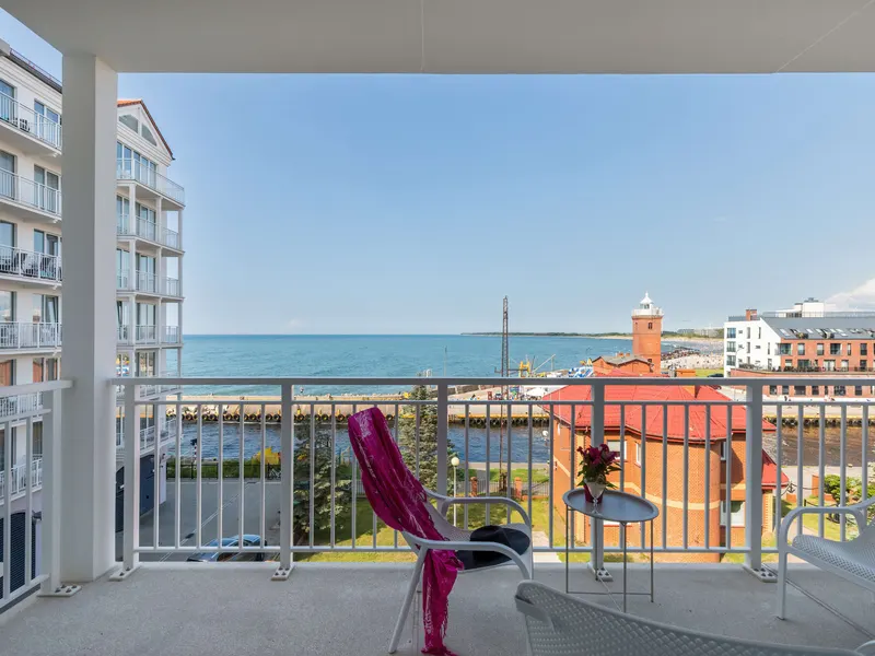 Stylish Apartment with Sea View | Balcony and Parking – photo 2