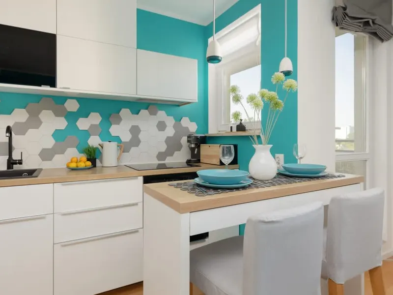 Bright Apartment | Close to Metro, Place to Work – photo 3