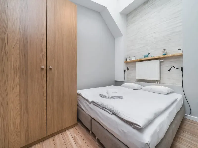 Elegantes Apartment | Zwei Schlafzimmer, Balkon, Kazimierz – Foto 2