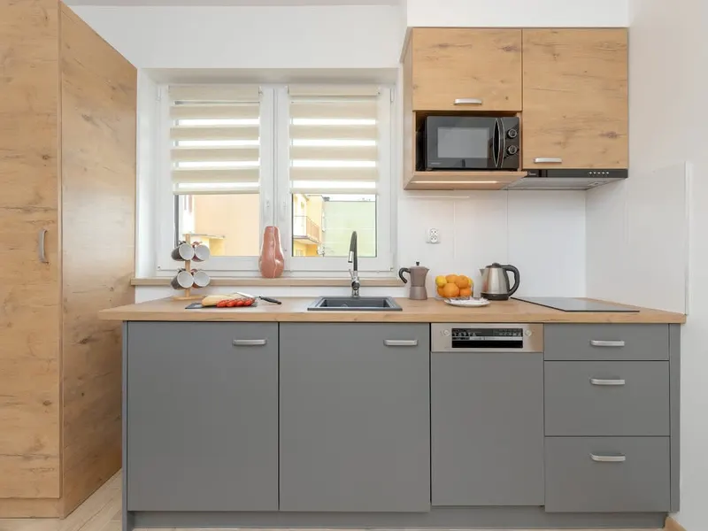 Cozy Apartment | 5 minutes to the beach, Parking – photo 2
