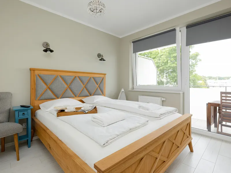 Komfortowy Apartament z Balkonem | 650 m do Plaży – zdjęcie 2