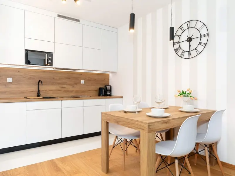 Komfortowy Apartament z Balkonem | 400 m do Plaży | Parking – zdjęcie 2