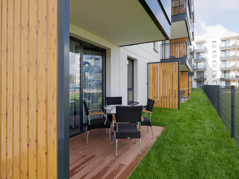 Stilvolle Wohnung mit Terrasse | Strandnähe | Parkplatz – Foto 3