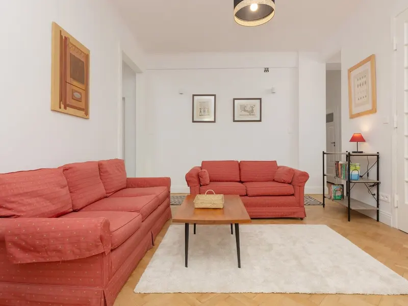 Stylowy Apartament w Centrum | Balkon, Miejsce do Pracy – zdjęcie 2