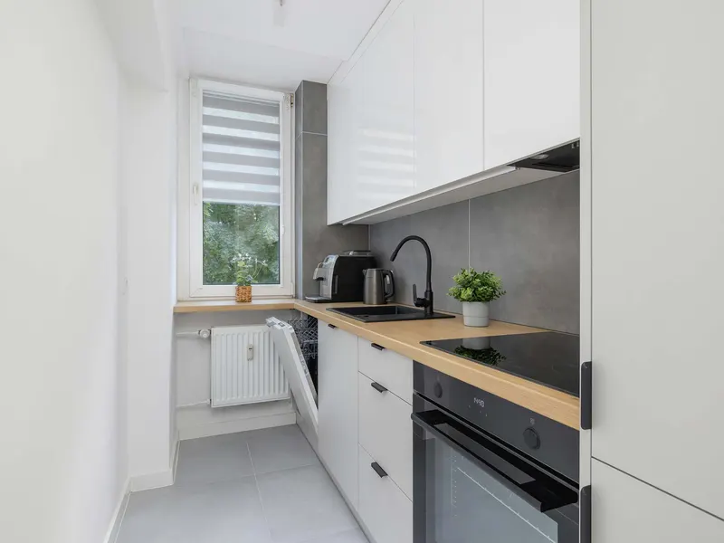 Komfortable Wohnung im Zentrum | Balkon und Nähe zum Spodek – Foto 3