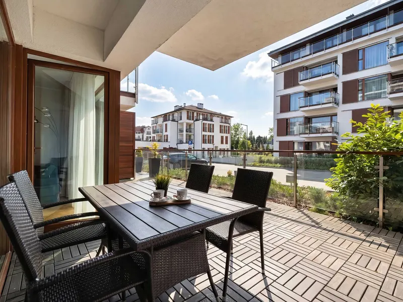 Przestronny Apartament z Tarasem | Parking i 150 m do Plaży – zdjęcie 4
