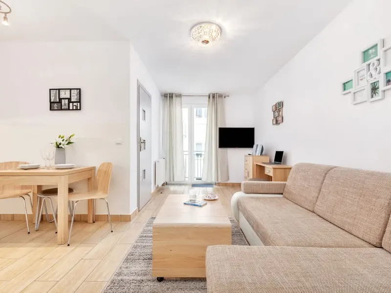 Beige Wohnung im Zentrum | Parkplatz und Balkon – Foto 1