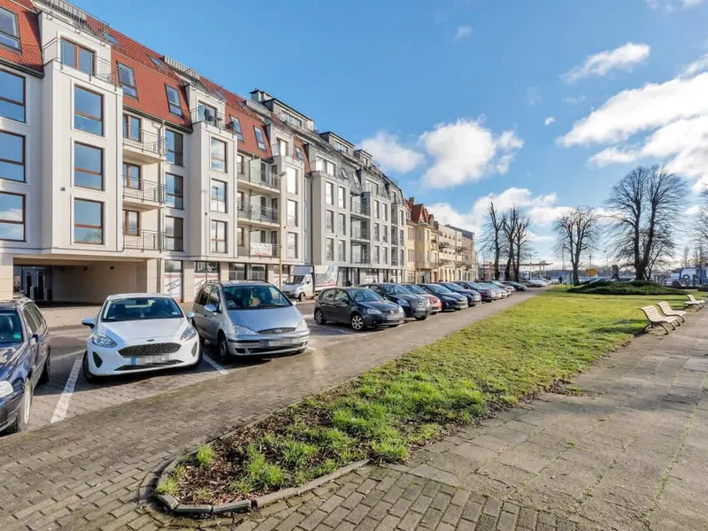 Beige Wohnung im Zentrum | Parkplatz und Balkon – Foto 5