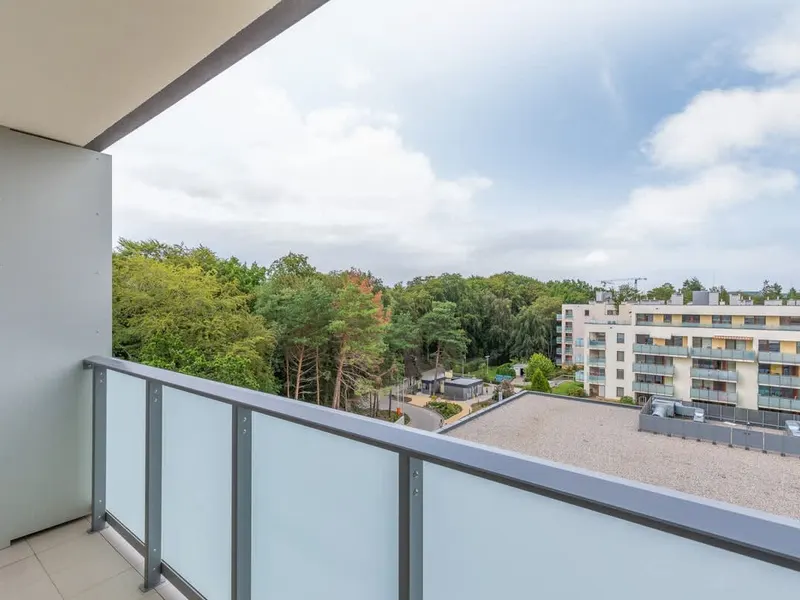 Przytulne Studio 150 m od Plaży | Balkon i Parking – zdjęcie 3