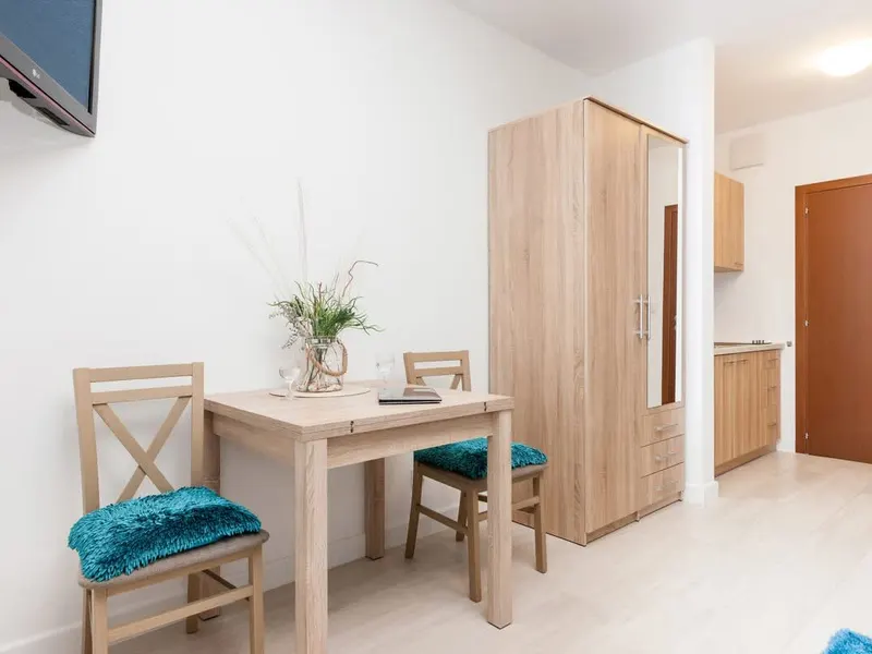 Sonniges Studio mit Balkon | In der Nähe der Promenade – Foto 2