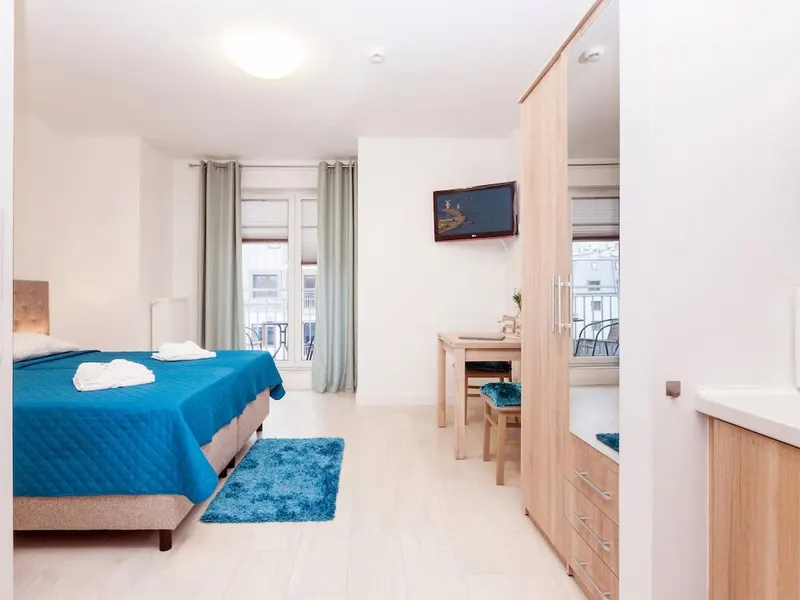 Sonniges Studio mit Balkon | In der Nähe der Promenade – Foto 4