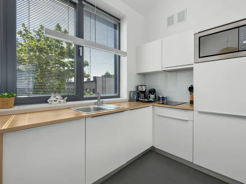 Klimatyzowany Apartament z Tarasem | Blisko Plaży – zdjęcie 3