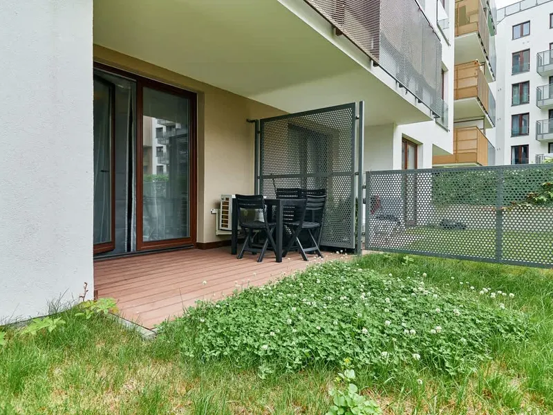 Klimatyzowany Apartament we Wrocławiu | Taras i Parking – zdjęcie 2