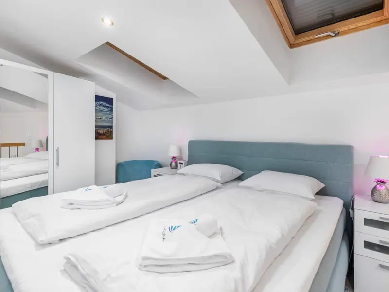 Klimatyzowany Apartament z Balkonem | 300 m do Plaży – zdjęcie 5