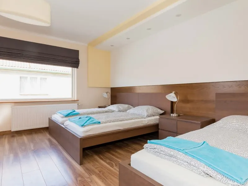 Geräumige Wohnung | 5 Schlafzimmer, Terrasse, Parkplatz – Foto 3