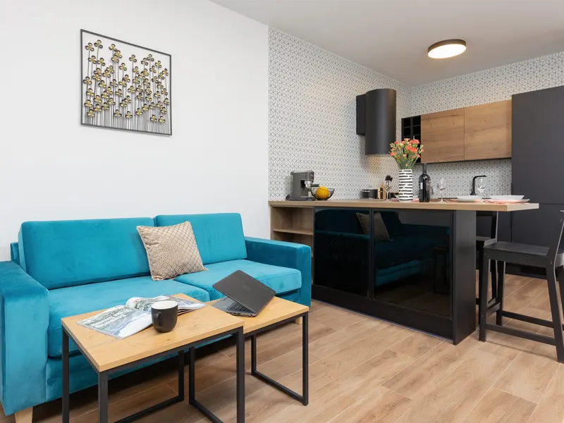 Modern Studio in the Center | Balcony and Parking – photo 1