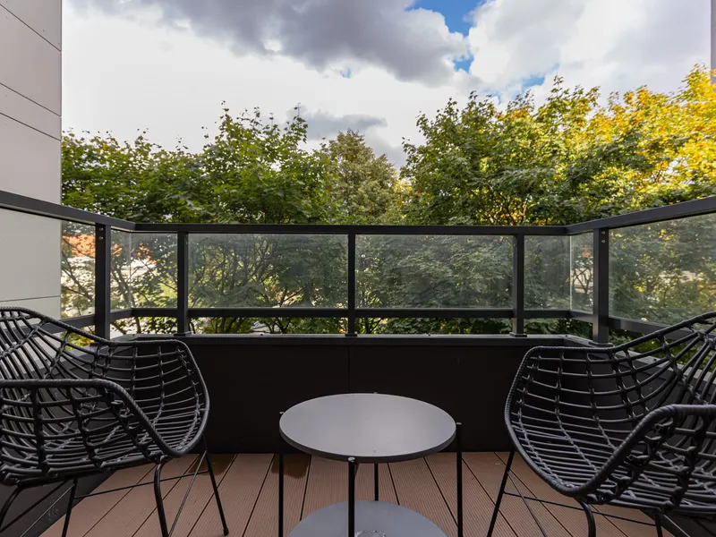 Modern Studio in the Center | Balcony and Parking – photo 4