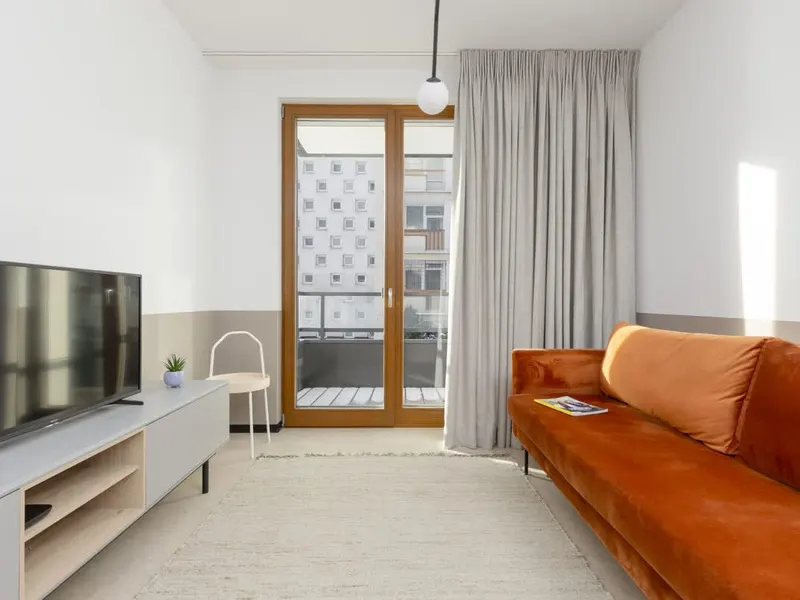 Stylish Apartment in the Center | Air Conditioning and Balcony – photo 1