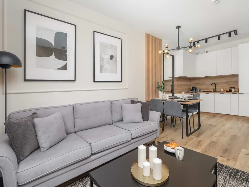 Nowoczesny Apartament | Taras, Parking, Blisko Plaży – zdjęcie 1