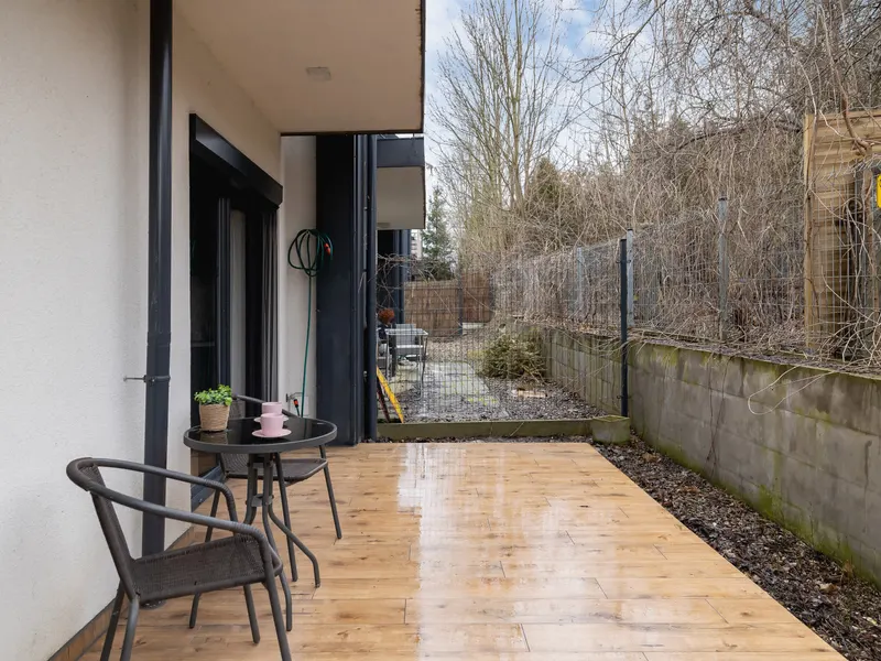 Stylowy Apartament z Tarasem | Praca Zdana | Parking – zdjęcie 4