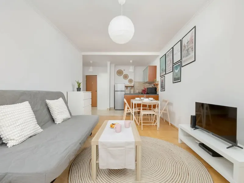 Gemütliche Wohnung | Balkon | Zentrumsnähe – Foto 1