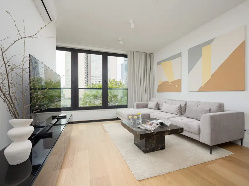 Geräumiges Appartement | Parkplatz | Zentrum | Schreibtisch – Foto 1