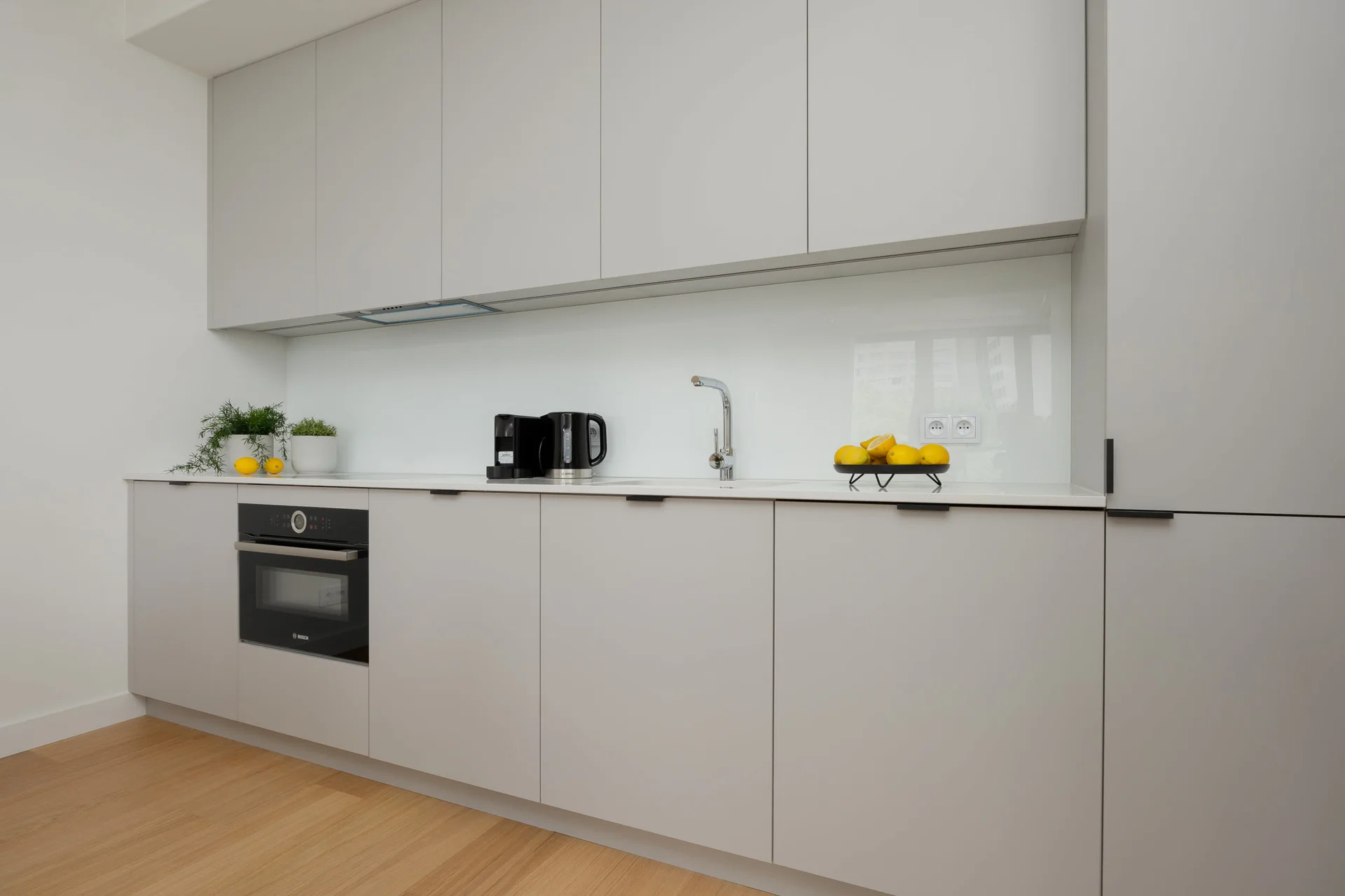 Functionalized kitchenette