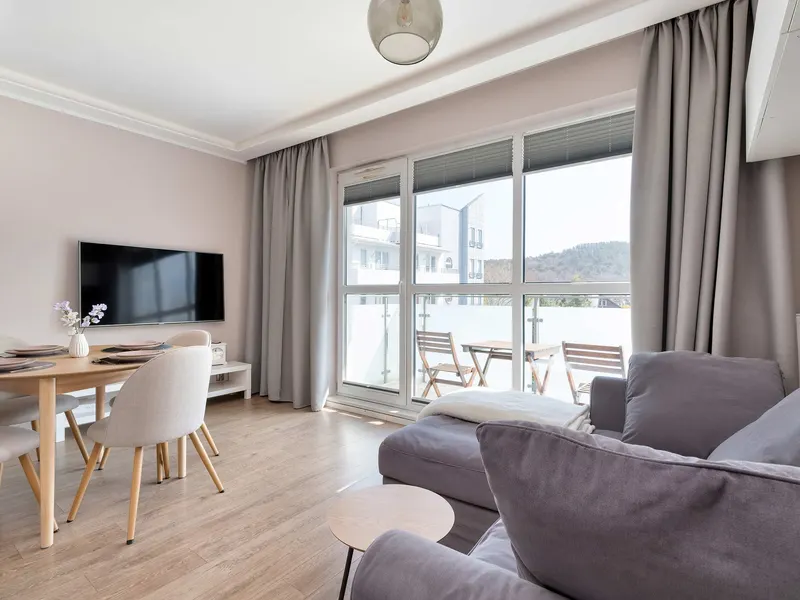 Moderne Wohnung | Parkplatz, Balkon, Arbeitsraum – Foto 5