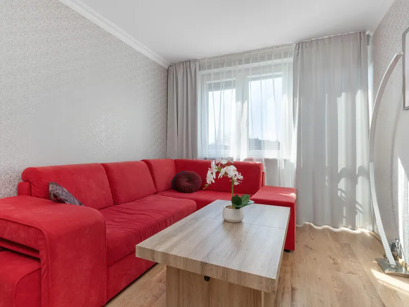 Bright Apartment with Balcony | Close to Old Town – photo 5